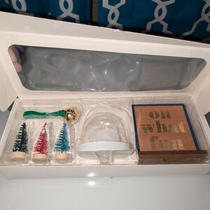 ~Target Tiered Tray Props Snowglobe New In Box 7 Ct